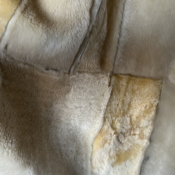 Full length, fur lined, suede jacket with fur collar and wrist detail. - Picture 4 of 9